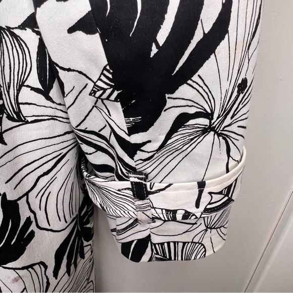 Amanda Smith Suits Black & White Leaf Print Trench Coat Size 16 - Picture 7 of 14